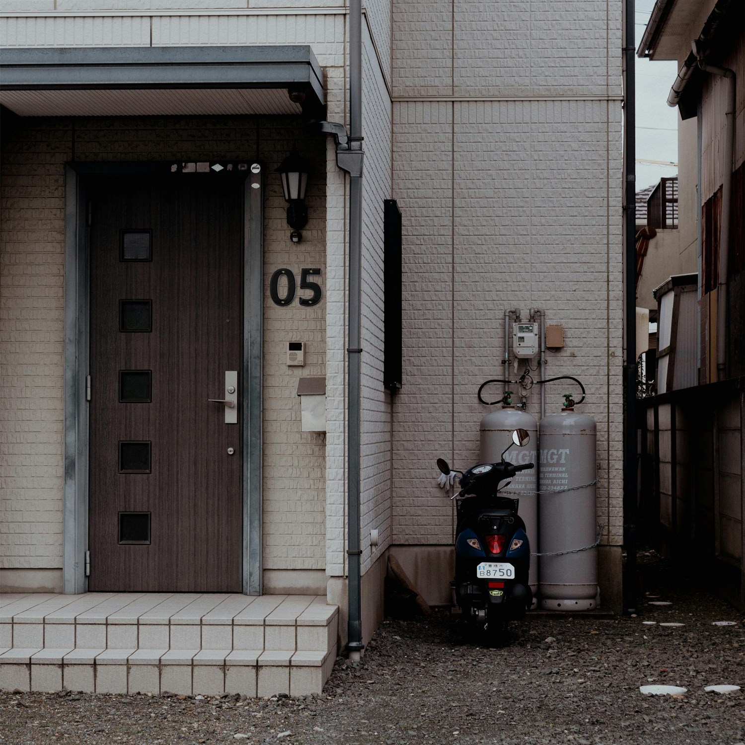 Numero di casa in ceramica